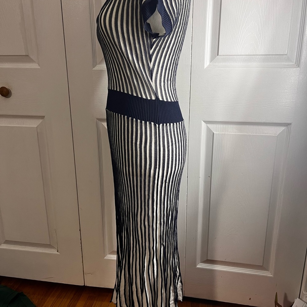 Super stretchy - navy and white